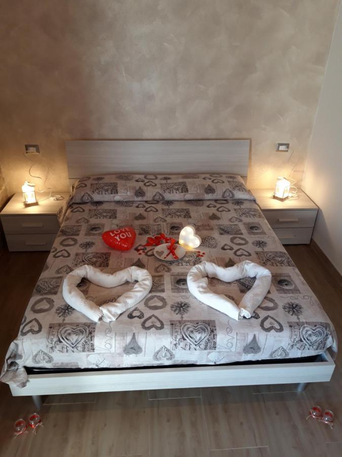 B&B Gli Ulivi SantʼAnna Arresi Exteriör bild