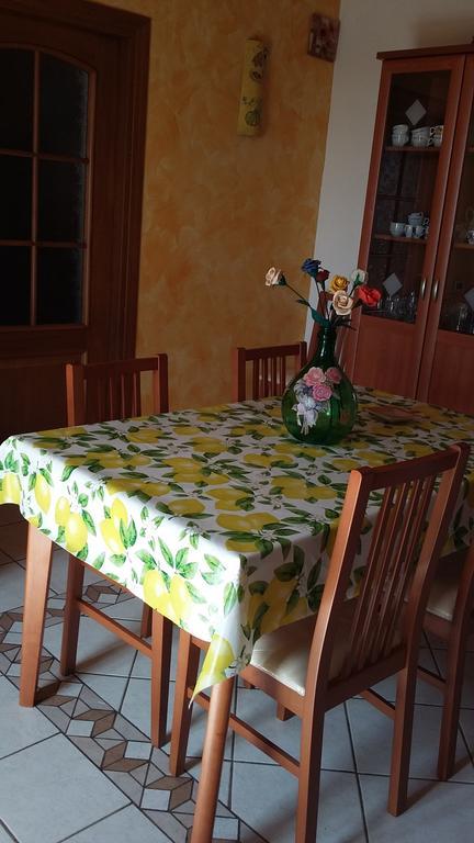 B&B Gli Ulivi SantʼAnna Arresi Exteriör bild