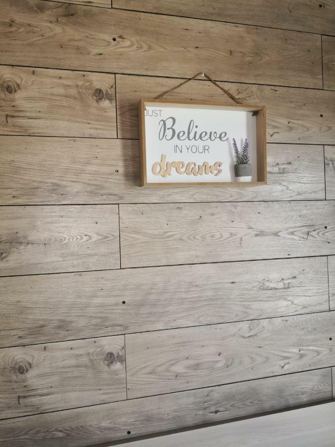 B&B Gli Ulivi SantʼAnna Arresi Exteriör bild